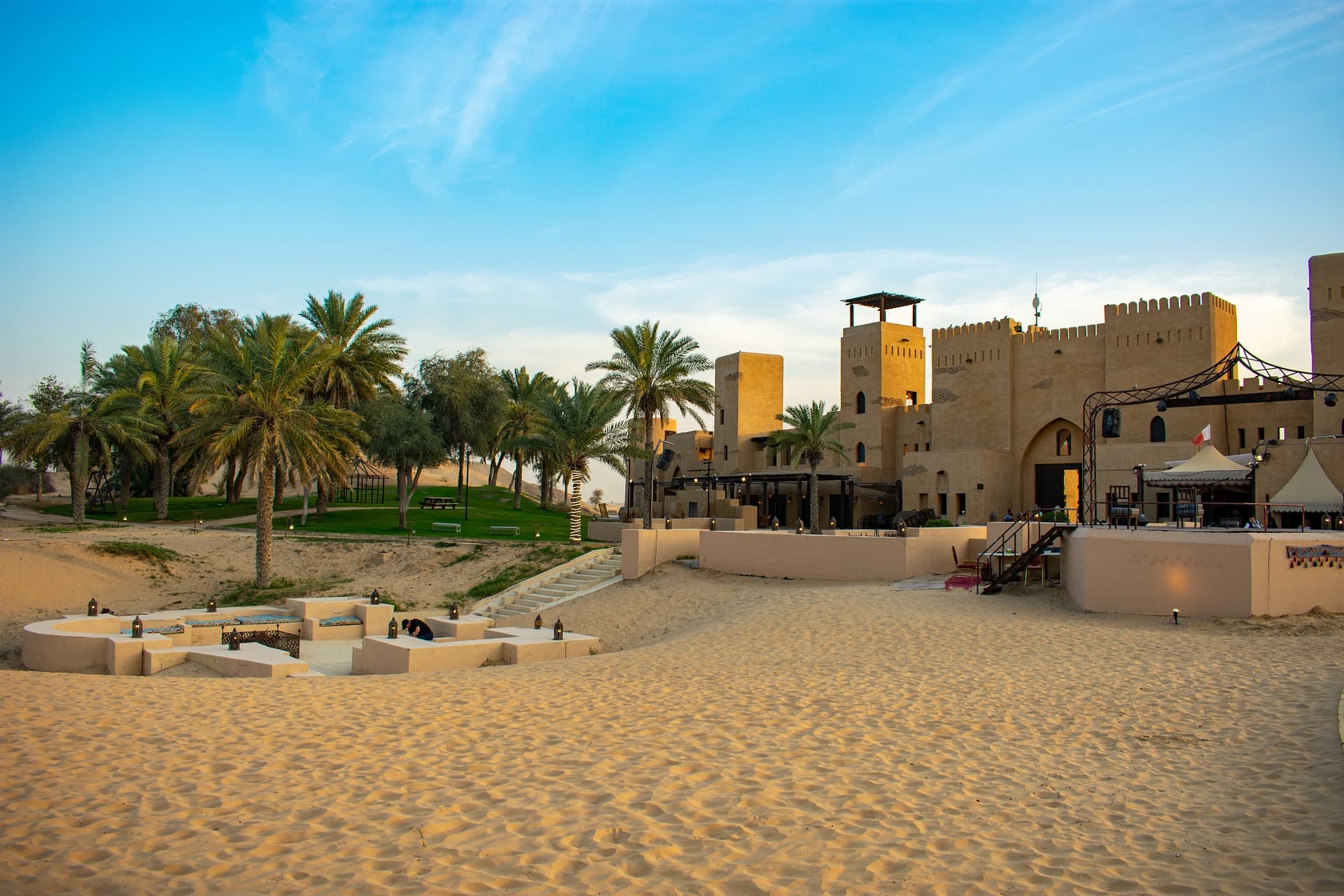Dubai B2B desert safari marketplace and luxury camp booking
